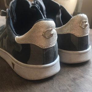 Guess woman’s shoes